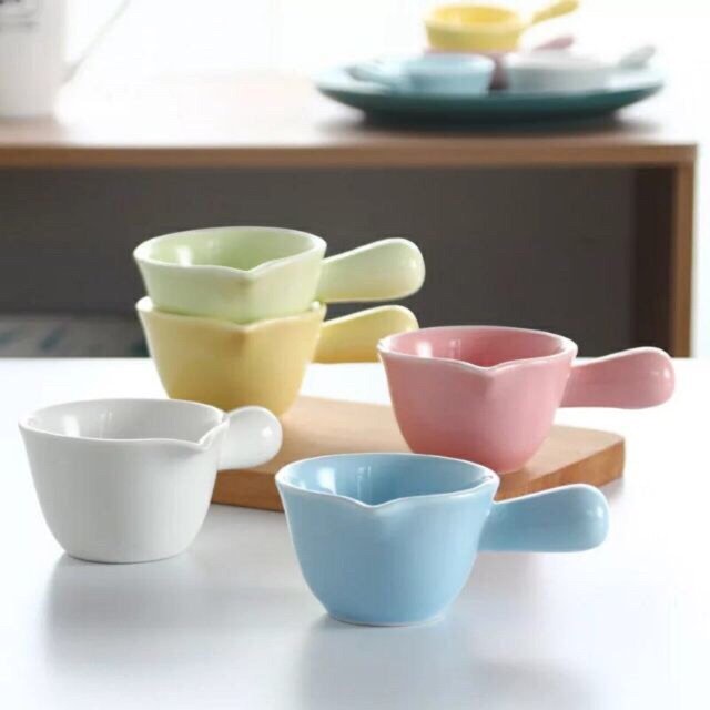 Bát Ăn Dặm Cho Bé Kiểu Nhật Hình Gáo Béo Có Tay Cầm Gốm Sứ Ấm Baby Màu Sắc Dễ Thương Chịu Nhiệt Độ Cao Ấm Gift Decor
