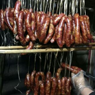Lạp sườn hun khói