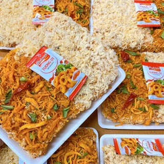 Cơm cháy chà bông mix khô gà