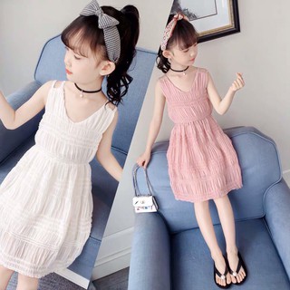 Đầm bé gái 2 dây chất đũi siêu xinh đón tết