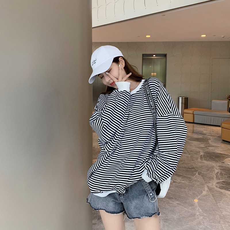 Áo Hoodie Tay Cánh Dơi Chất Liệu Cotton Mỏng Họa Tiết Kẻ Sọc Thời Trang Hàn Quốc Chất Lượng Cao Cho Nữ # 050703