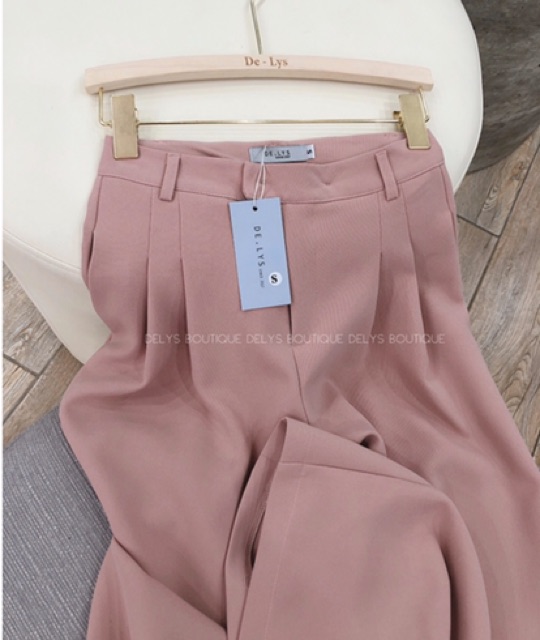 Quần suông ống rộng nữ Delys - Quần suông hồng cạp cao vải tuyết mưa mềm không nhăn, không bám bụi | BigBuy360 - bigbuy360.vn