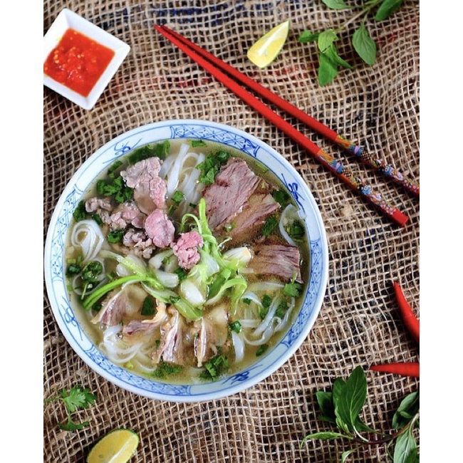 Bán/buôn sỉ Phở tươi dạng khô gói 500g đặt biệt  hàng xuất  khẩu