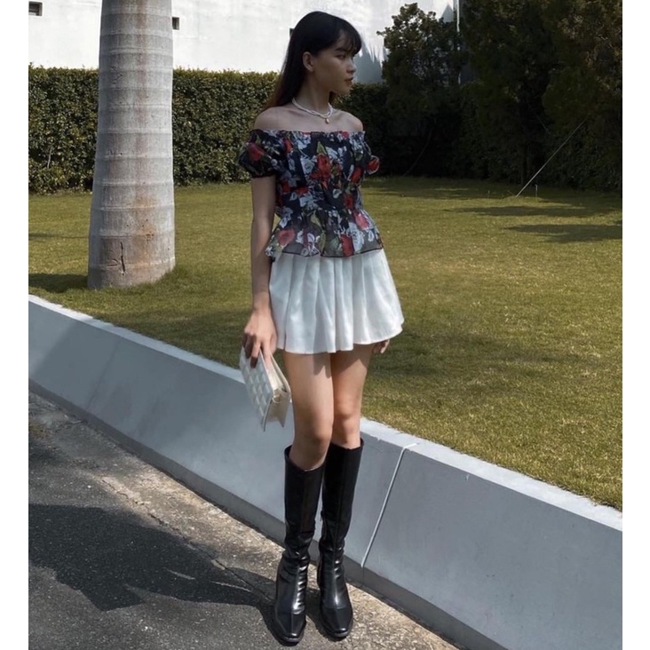 Set áo hoa chân váy trắng