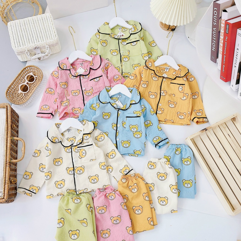 Bộ Dài Tay Pyjama Hoạ Tiết Gấu Xung Quanh Cho Bé Chất Liệu Vải Xô Muslin Đủ Size Từ 8-18Kg VNXK Nhật-Hàn