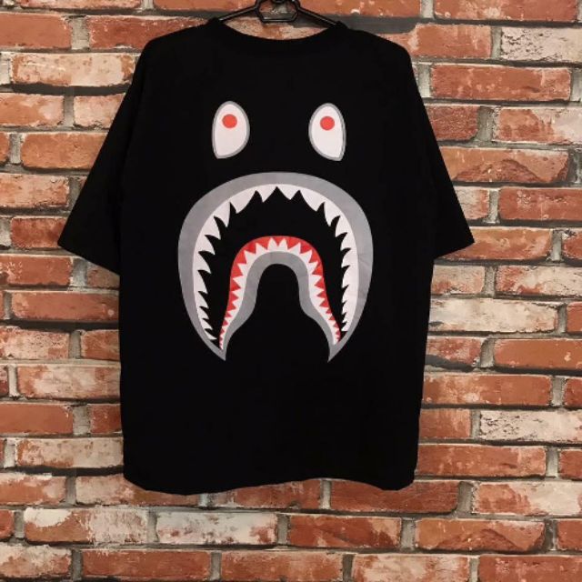 Tee Bape Shark Cá Mập Unisex 🦈 Áo thun tay lỡ Bape Cá mập in lưng cực đẹp