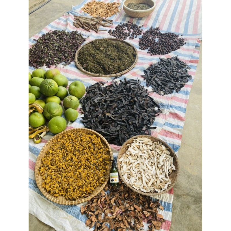 Dầu gội 300ml tặng 1 tinh chất