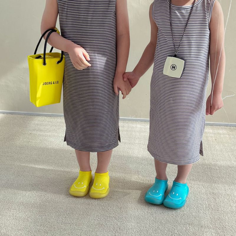 Váy cotton kẻ hàng QCCC cho bé gái