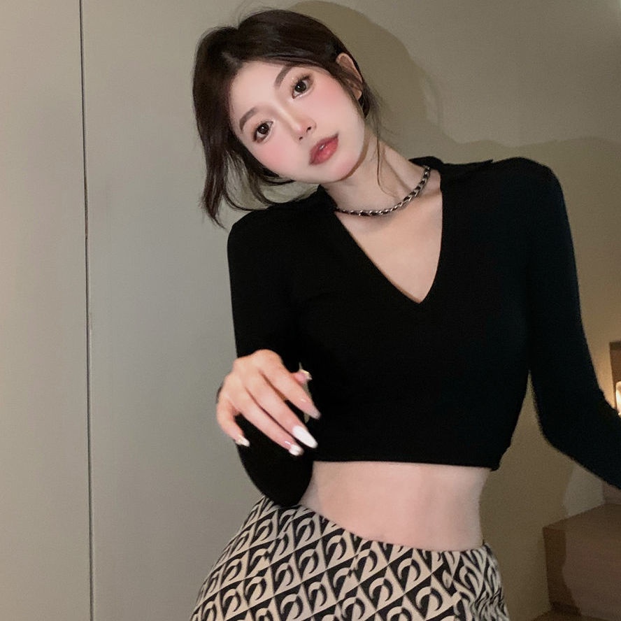 Áo thun COZOK tay dài cổ chữ V màu trơn dáng ôm quyến rũ