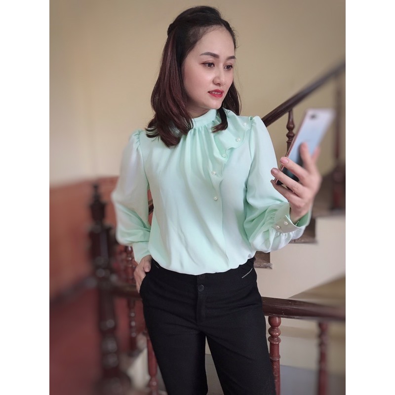 Áo sơ mi cổ tròn bèo đính hạt màu xanh ngọc hàng thiết kế có size
