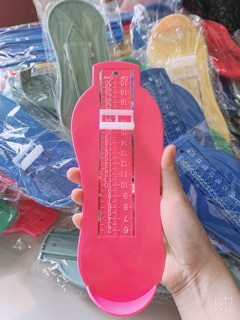 Dụng cụ đo chiều dài chân để tính size giầy dép a0617
