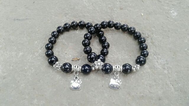 Vòng Tay Handmade Mèo Kitty ( ảnh tự chụp )