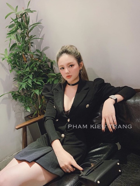 Áo vest dáng dài hack chiều cao siêu chảnh