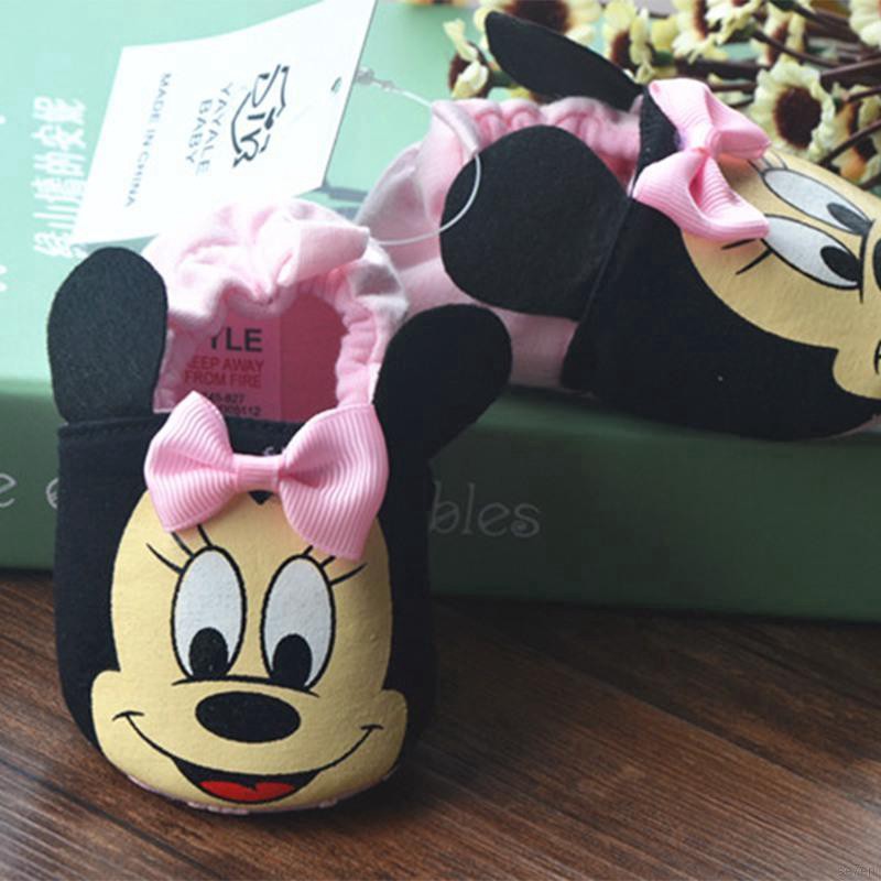 Giày em bé mềm mại đáng yêu