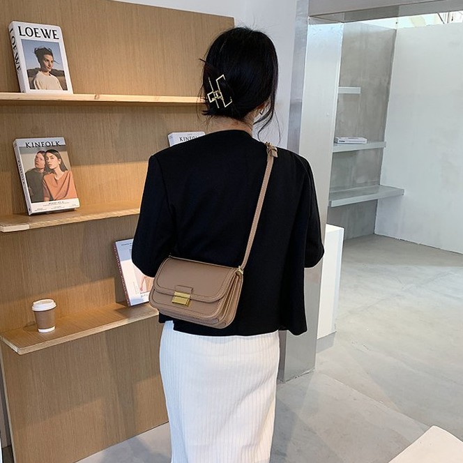 Túi đeo chéo, túi đeo vai thời trang phong cách hàn quốc thời thượng, Da PU cao cấp Size 21 | BigBuy360 - bigbuy360.vn