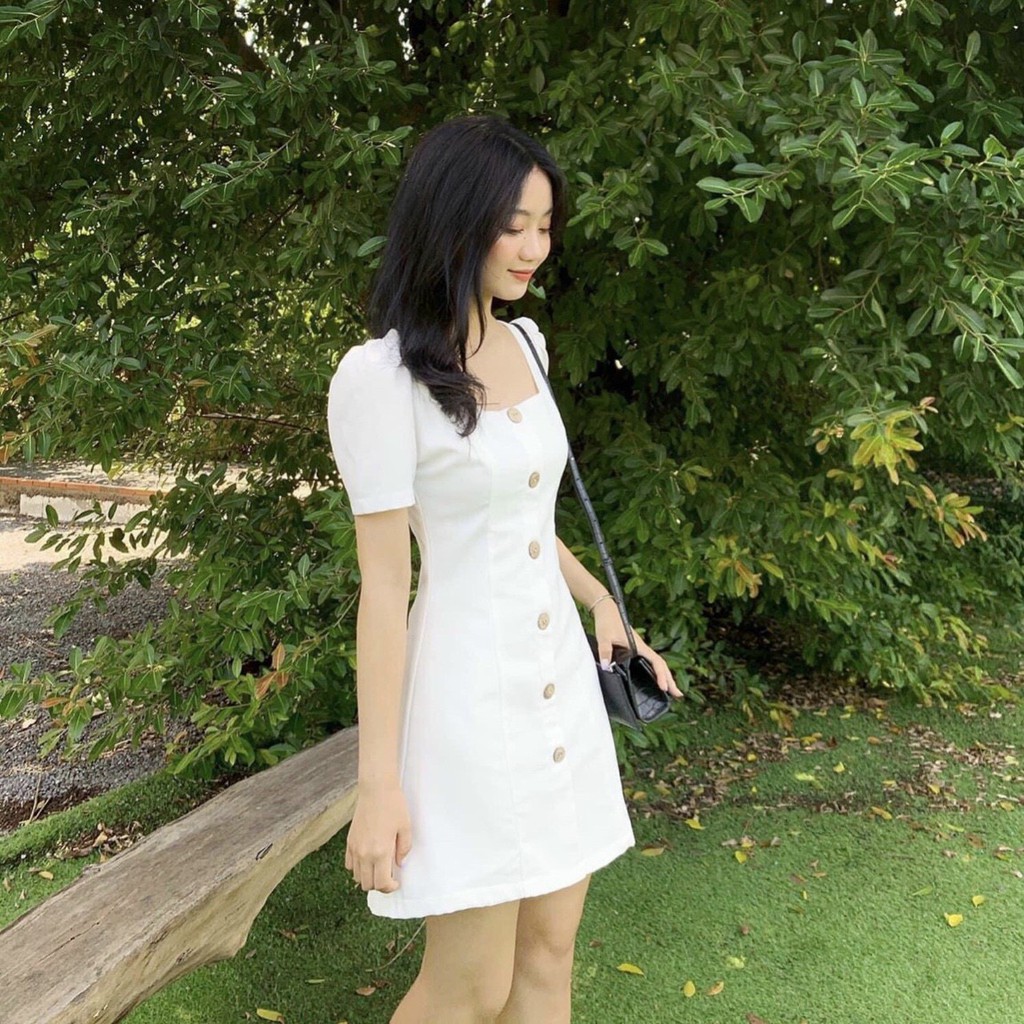 ĐẦM CỔ VUÔNG TAY NGẮN VẢI DÀY 6 NÚT GỖ - dáng chữ A - Sky Of Love Official | BigBuy360 - bigbuy360.vn