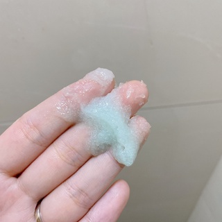 Tẩy da chết cho tóc Spes từ muối biển