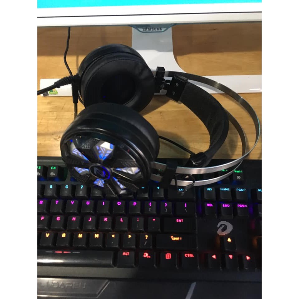 Tai nghe chuyên game Zidli ZH7 7.1 LED 7 màu, rung, USB chính hãng  93%