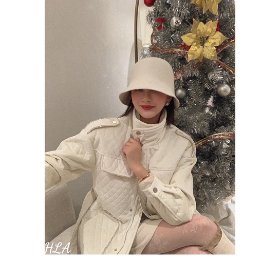 Áo khoác nhung trần viền đá QCCC