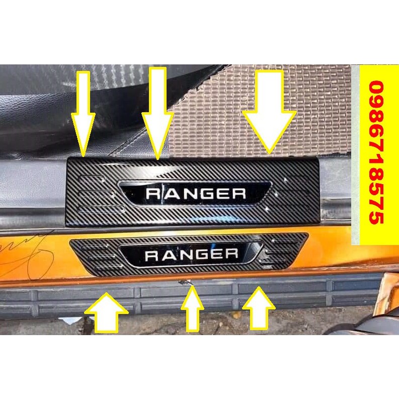 Ốp Bậc Cửa, Nẹp Bước Chân Xe Ford Ranger 2022-2016 Hàng Vân Carbon Cao Cấp Có Chữ Bóng Ranger