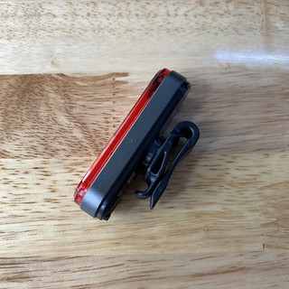Đèn đuôi xe đạp USB Machfally BK300