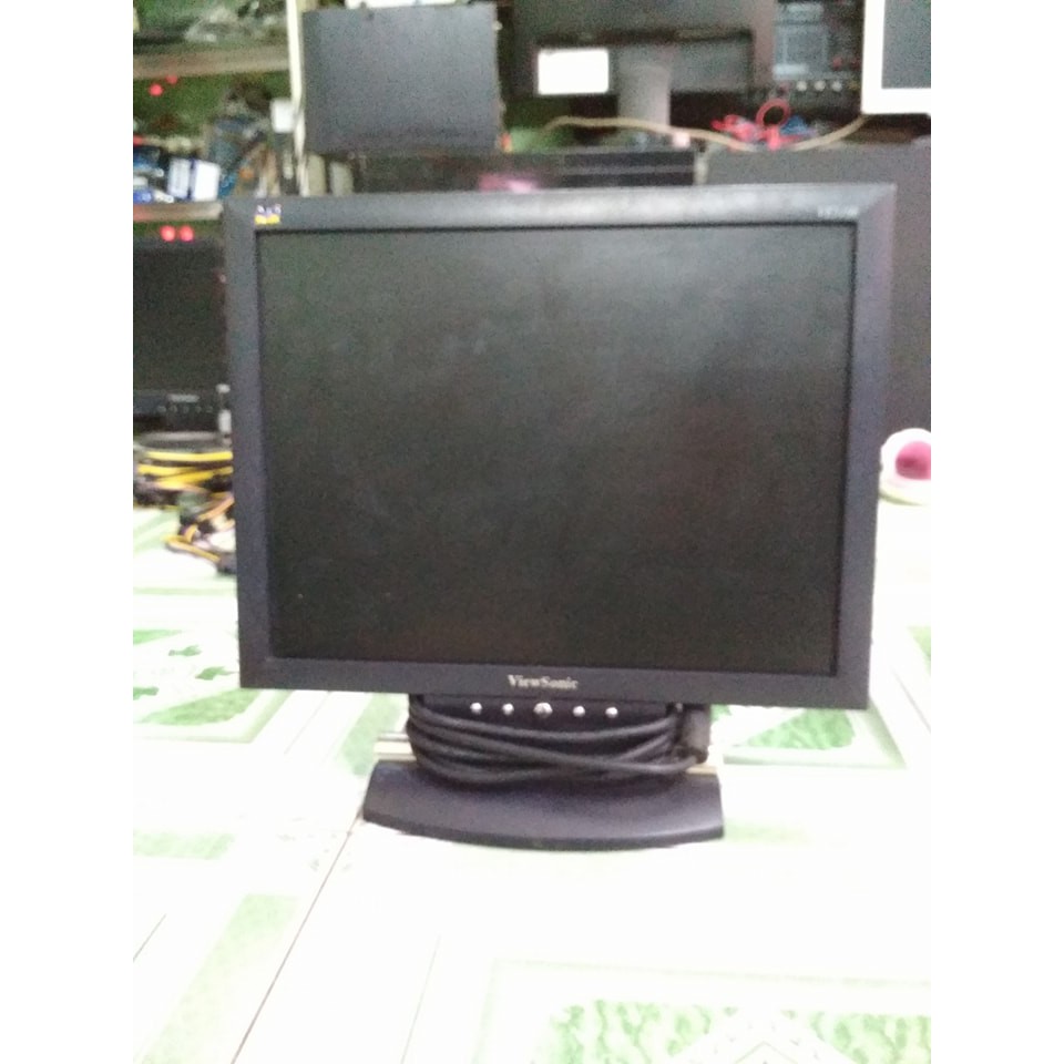 Màn hình 15inch vuông