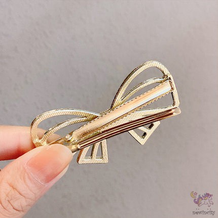 Kẹp Tóc Đính Ngọc Trai Phong Cách Hàn Quốc Cho Bé Gái