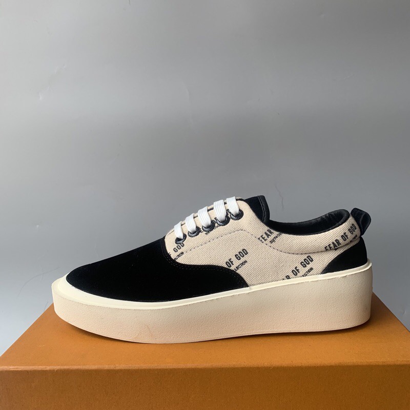 Giày Fear Of God Chữ Season 2022
