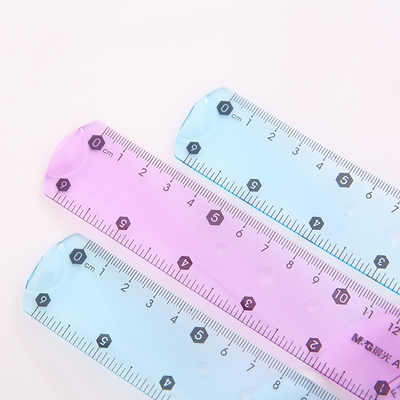 Thước mềm M&G ARL96154 cỡ 15cm tiện lợi
