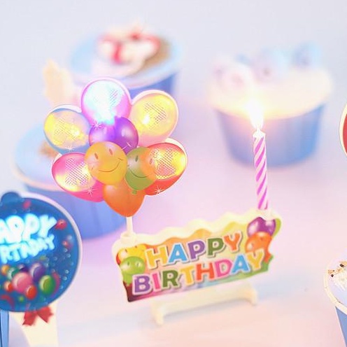 Nến sinh nhật phát nhạc Happy Birthday, nến cắm bánh phát nhạc