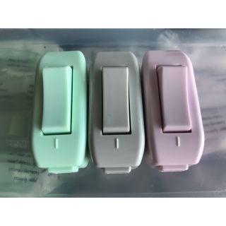 Công tắc treo Vena Thái lan
