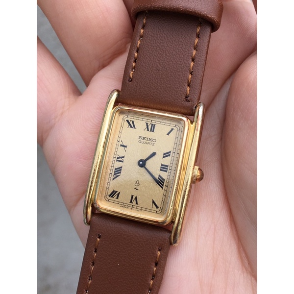 ĐỒNG HỒ NỮ SEIKO DÁNG TANK NHẬT HÀNG 2hand