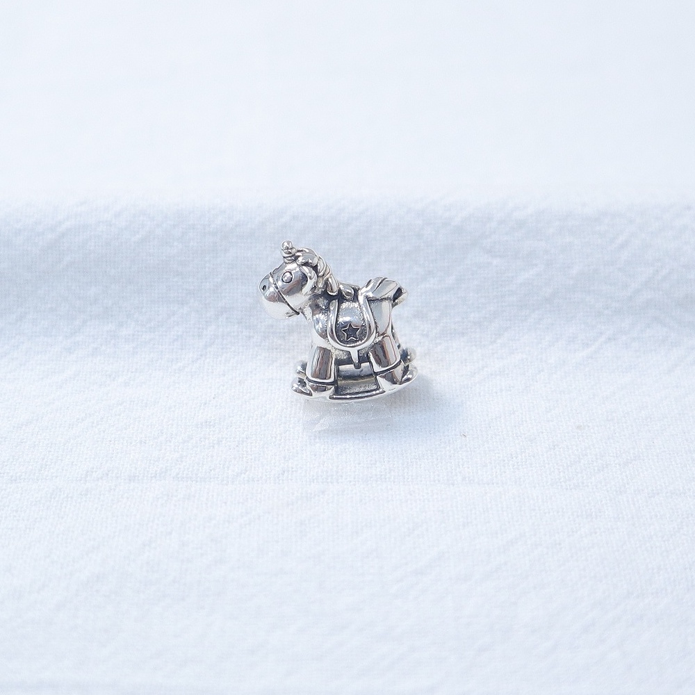 Charm Ngựa Gỗ- S925 cao cấp- Trang Sức Bạc Venus