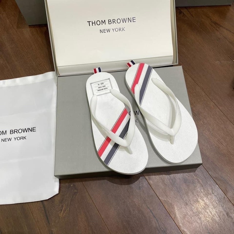 ⛔️FREESHIP⛔️ Dép tông ThomBrowne Neww 2022 Fullbox hàng cao cấp có sẵn 2 màu !!