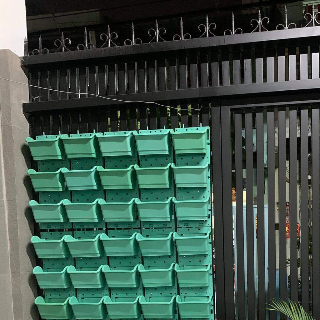 Combo 6 khung và 18 chậu trồng cây trên tường-  vườn đứng HOLO Xanh lá nhạt