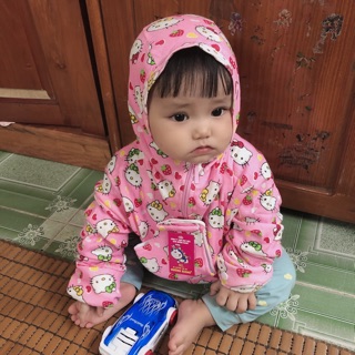 Áo chống nắng cho bé