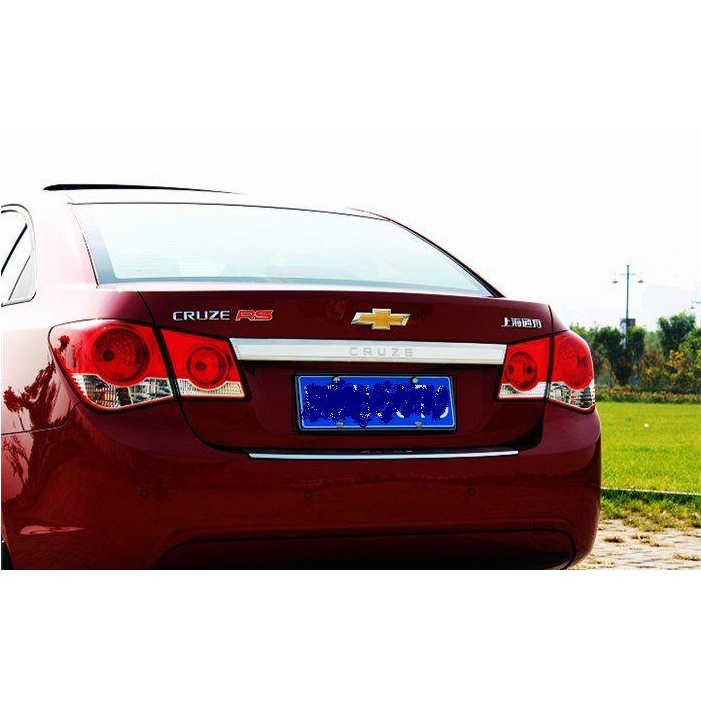 Decal logo kim loại chữ RS dán vành chắn bùn phía sau cho xe hơi CHEVROLET