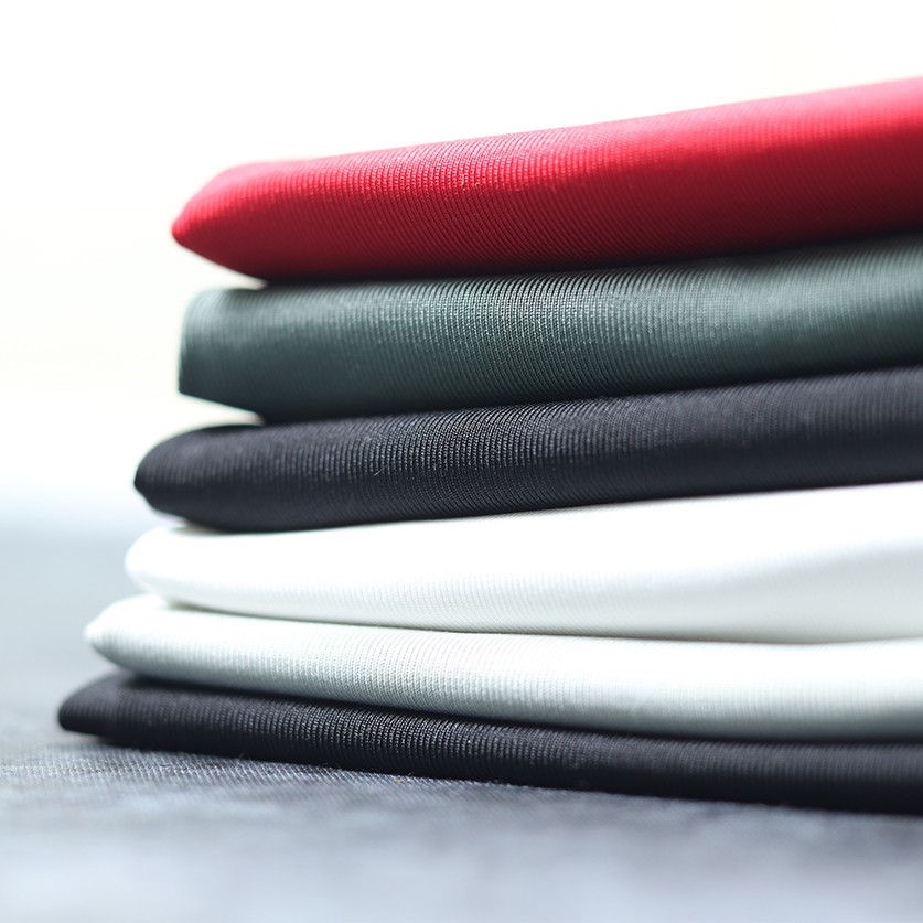 Áo phông nam cổ tròn - cổ tim form rộng | BigBuy360 - bigbuy360.vn