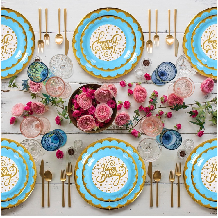 Bộ dụng cụ bàn ăn dùng một lần cho tiệc sinh nhật