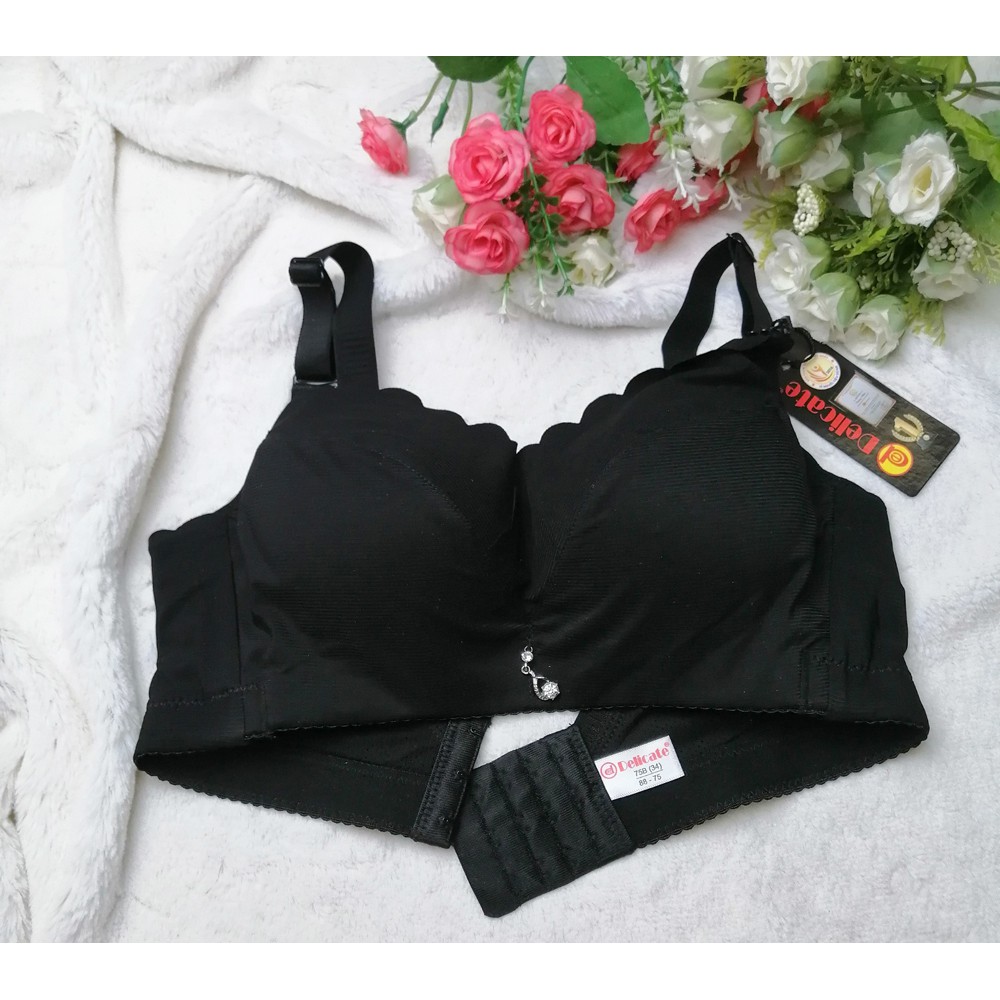 Áo ngực không gọng phối ren gợi cảm đem đến cảm giác thoải mái khi mặc