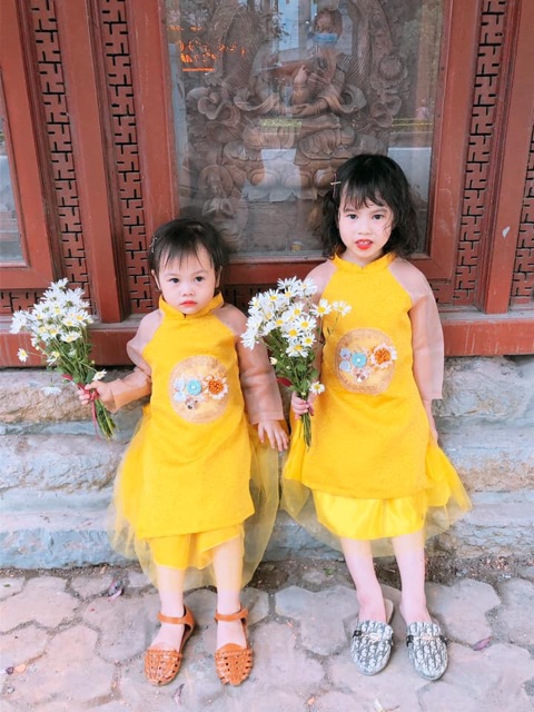 Váy áo cách tân diện Trét cho bé gái siêu xinh