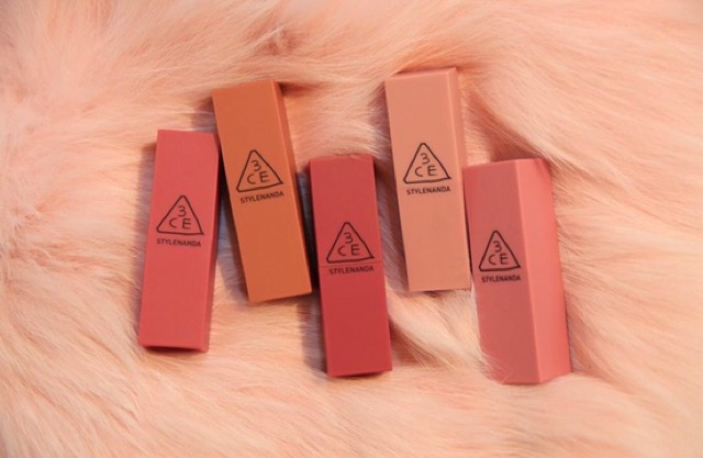 Son thỏi 3CE Mood Recipe Matte Lip Color -  Màu 220