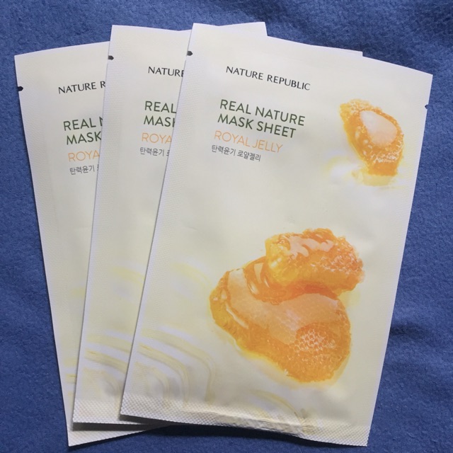 Mặt nạ sữa ong chúa Real Nature Royal Jelly Mask Sheet