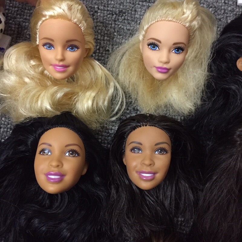 B9-Head đầu búp bê barbie