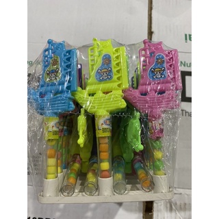 vỉ 30 cây kẹo xe kèm đồ chơi