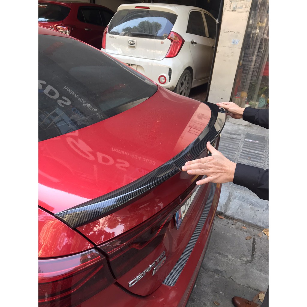 Đuôi Gió Liền Cốp Carbon Kia Cerato 2019-2021 Cao Cấp