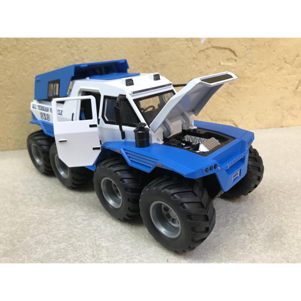 Mô hình siêu xe Địa hình Shaman 8x8 1:24