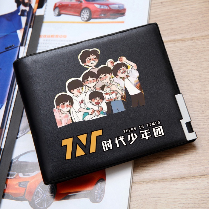 Ví ngắn, ví dài TNT