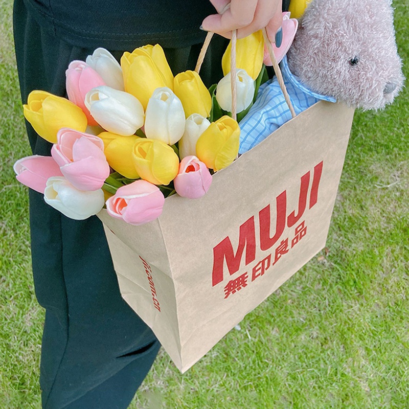 Hoa Tulip Thiết Kế Tối Giản Phong Cách Bắc Âu