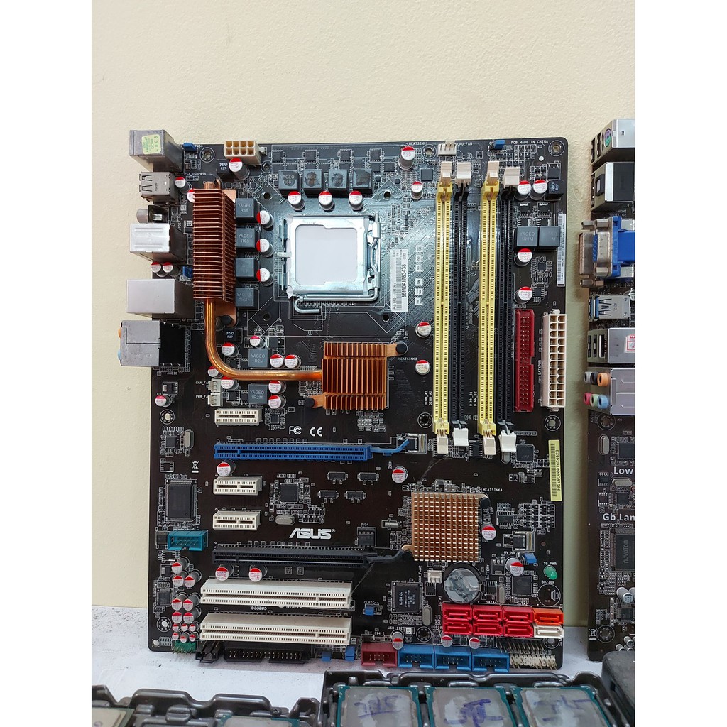 Main Asus P5Q Pro 4 khe ram 2 trùm gần cuối socket 775 hàng độc